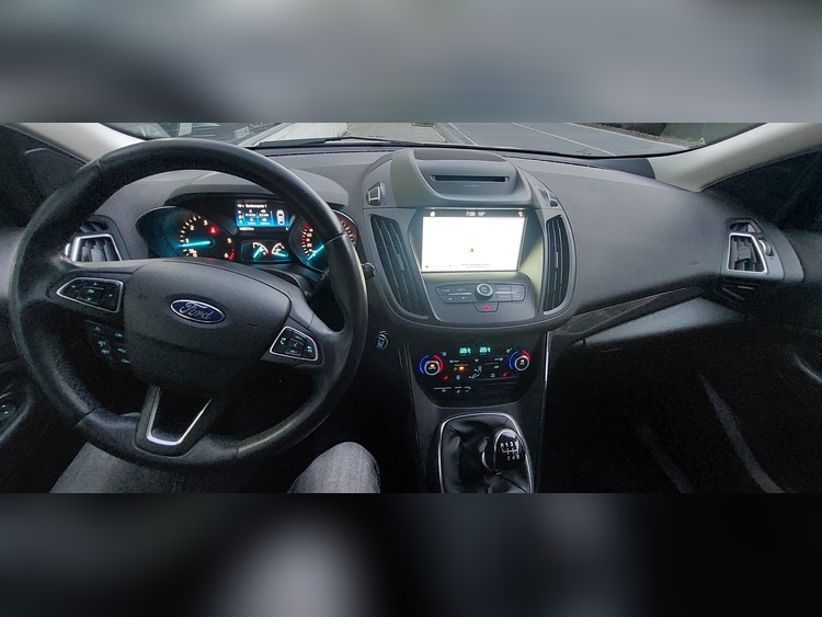 Ford Kuga 150cv 4x4 foto 5